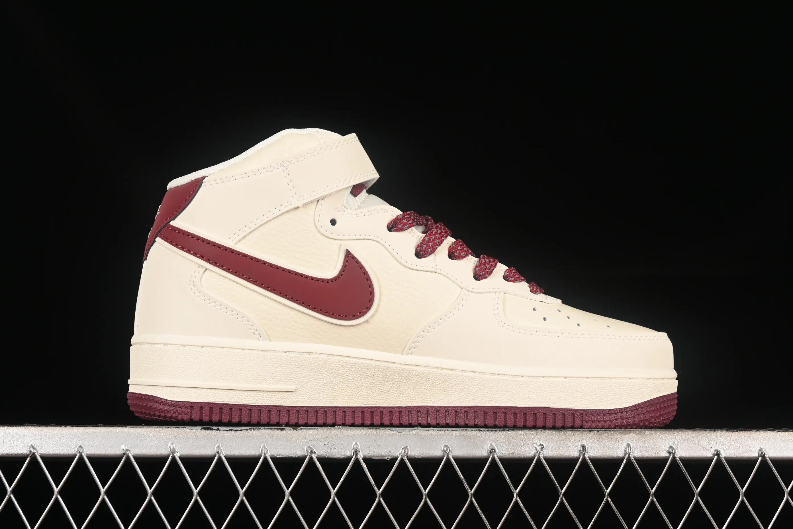All categories Nk Air Force 1 Air Force series Nk Air Force 1 Mid Air Force mid-top Nk Air Force 1'07 Mid beige red hook Starry Air Force One mid-top casual sneakers SH0235-533